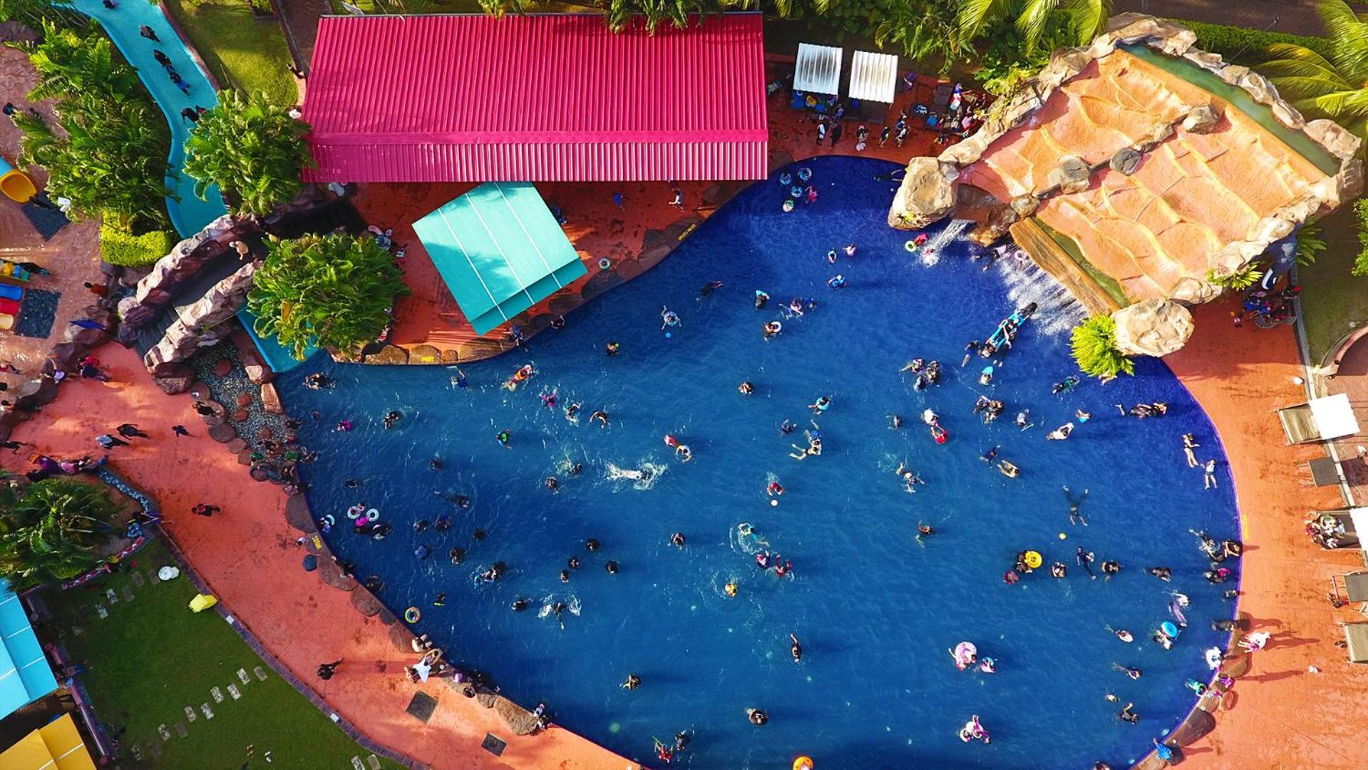 Lotus Desaru Beach Resort&Spa Bandar Penawar Exterior foto